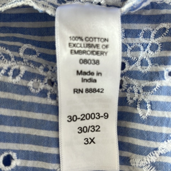 Woman Within Blue/WhiteTunic Blouse Eyelet Embroidered V-neck Pleated NWOT - Picture 9 of 9